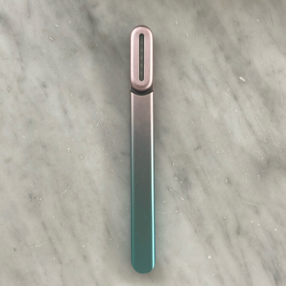 Solawave red light skincare wand, 1st gen